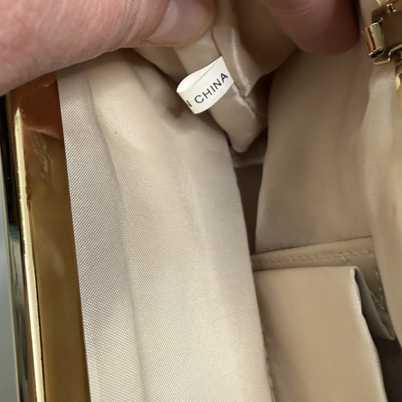 Jessica McClintock Blaire Clutch Bag Purse Women's Champagne Satin Frame Evening - Picture 6 of 13